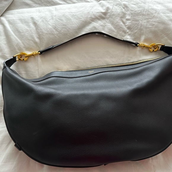 Celine medium supple calfskin Leandre bag in excellent condition. - Picture 4 of 7